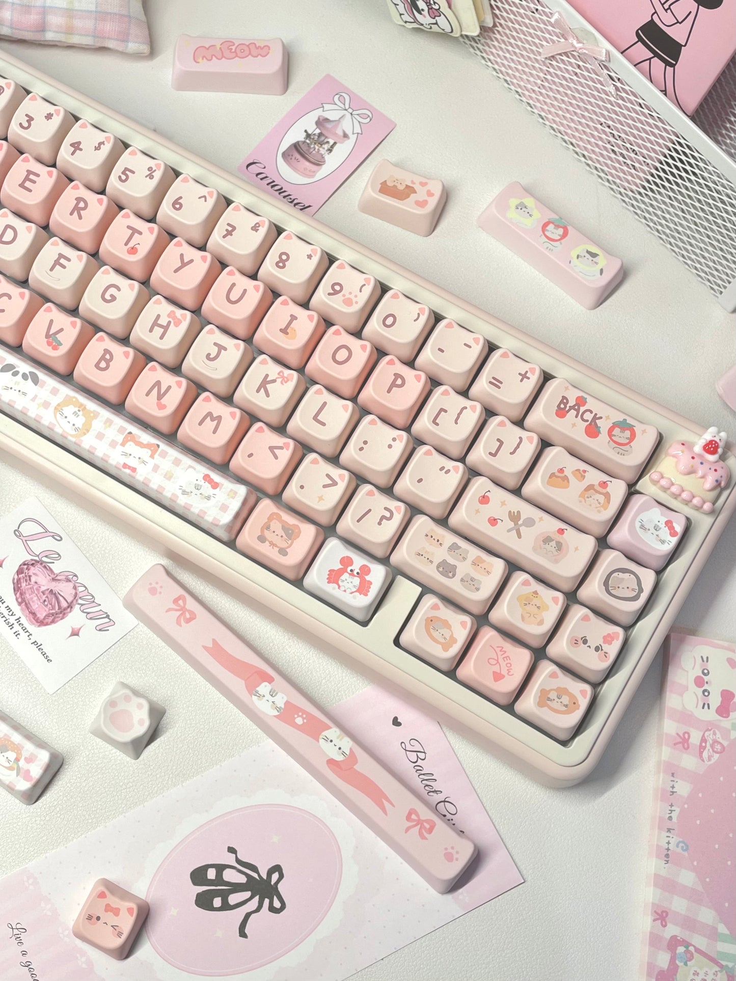 MAO profile keycap set with pastel cake and fish accents