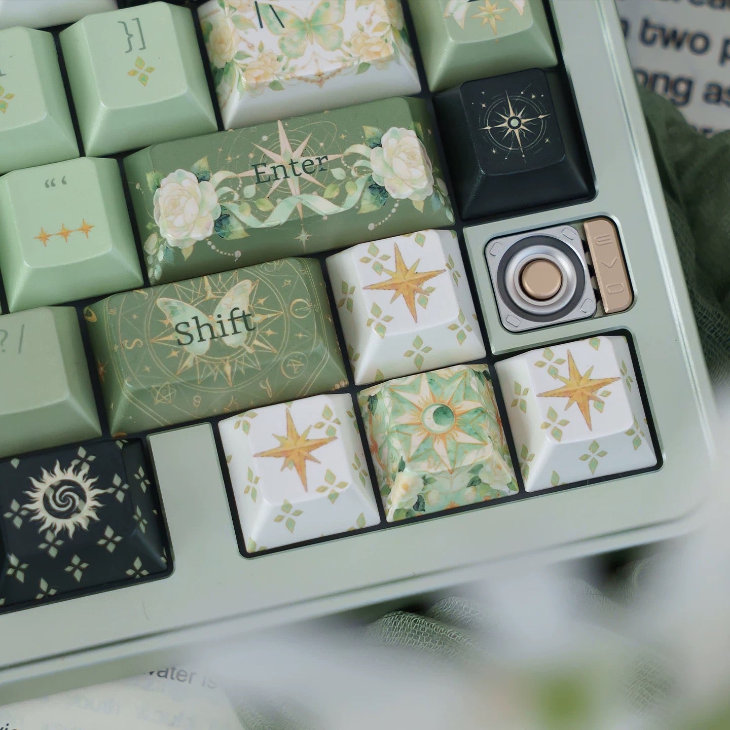 Night Astrology Green PBT Keycap Set | Pearlescent Metallic Spray | ARKTCAT x U'RE