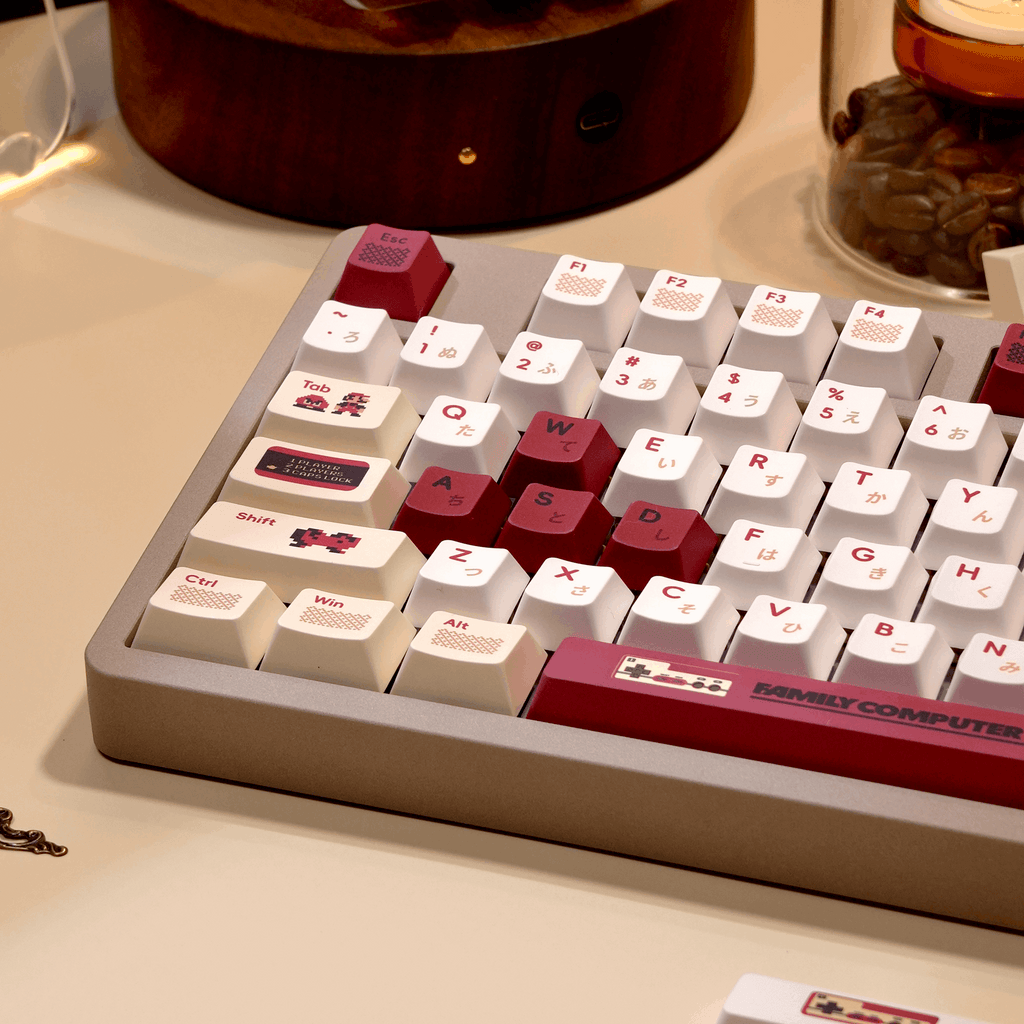 Red and White Five-Side Dye Sublimation Keycaps for Mechanical Keyboards