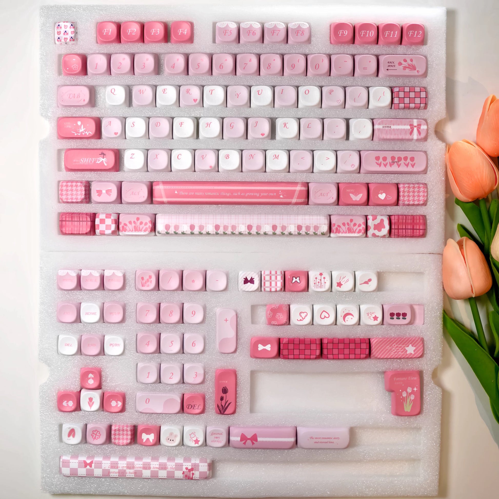 MOA Profile Tulip PBT keycap set with 140 pastel pink and white keys in floral aesthetic theme