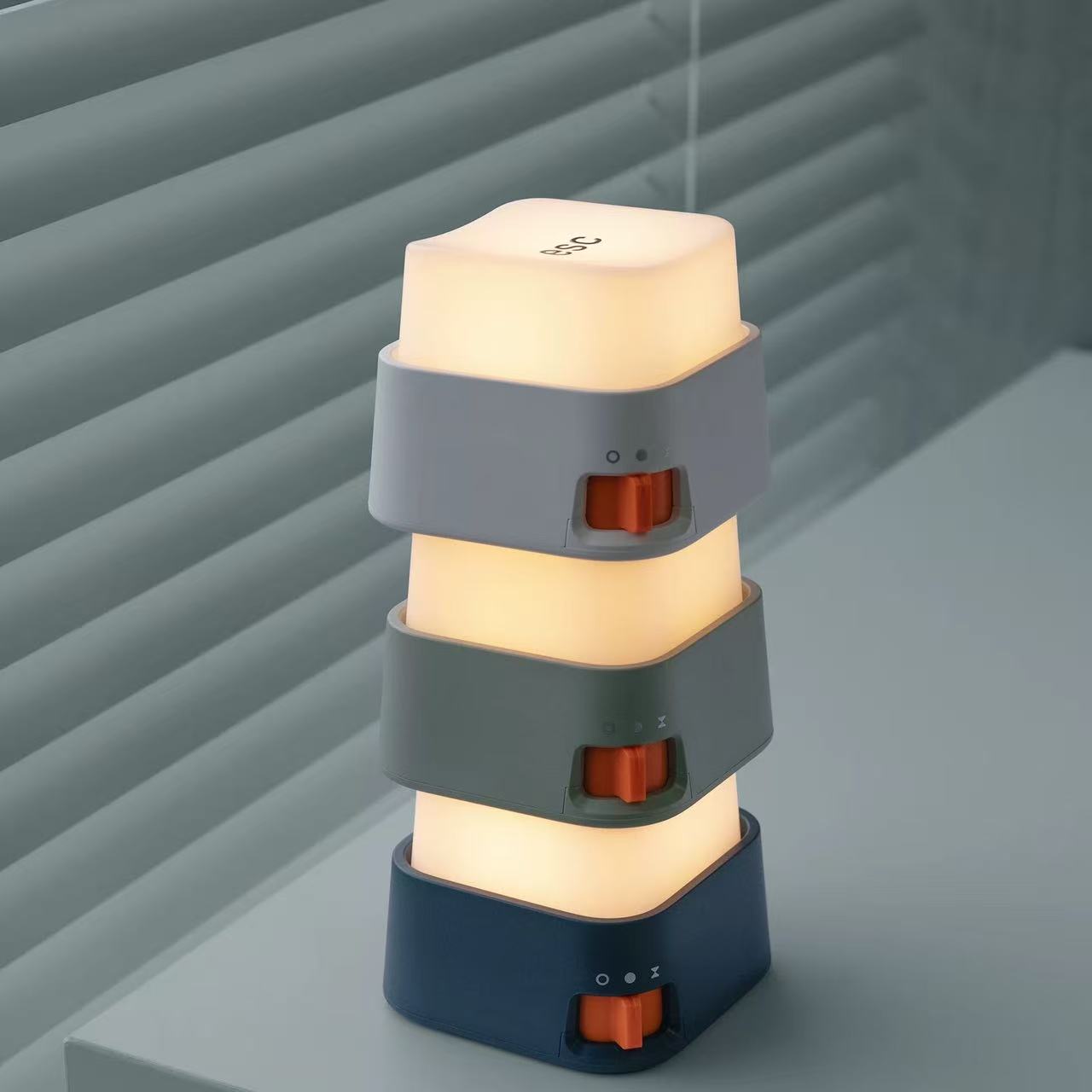 Mini Keyboard Mood Light – Stress Relief Desktop Lamp USB Rechargeable Night Light for Office & Home Decor