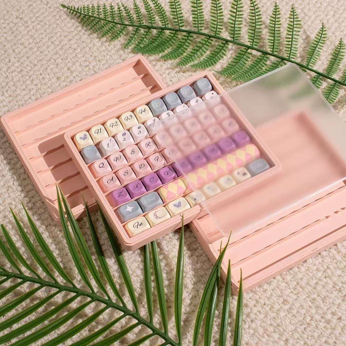 Transparent keycap storage container for collectors