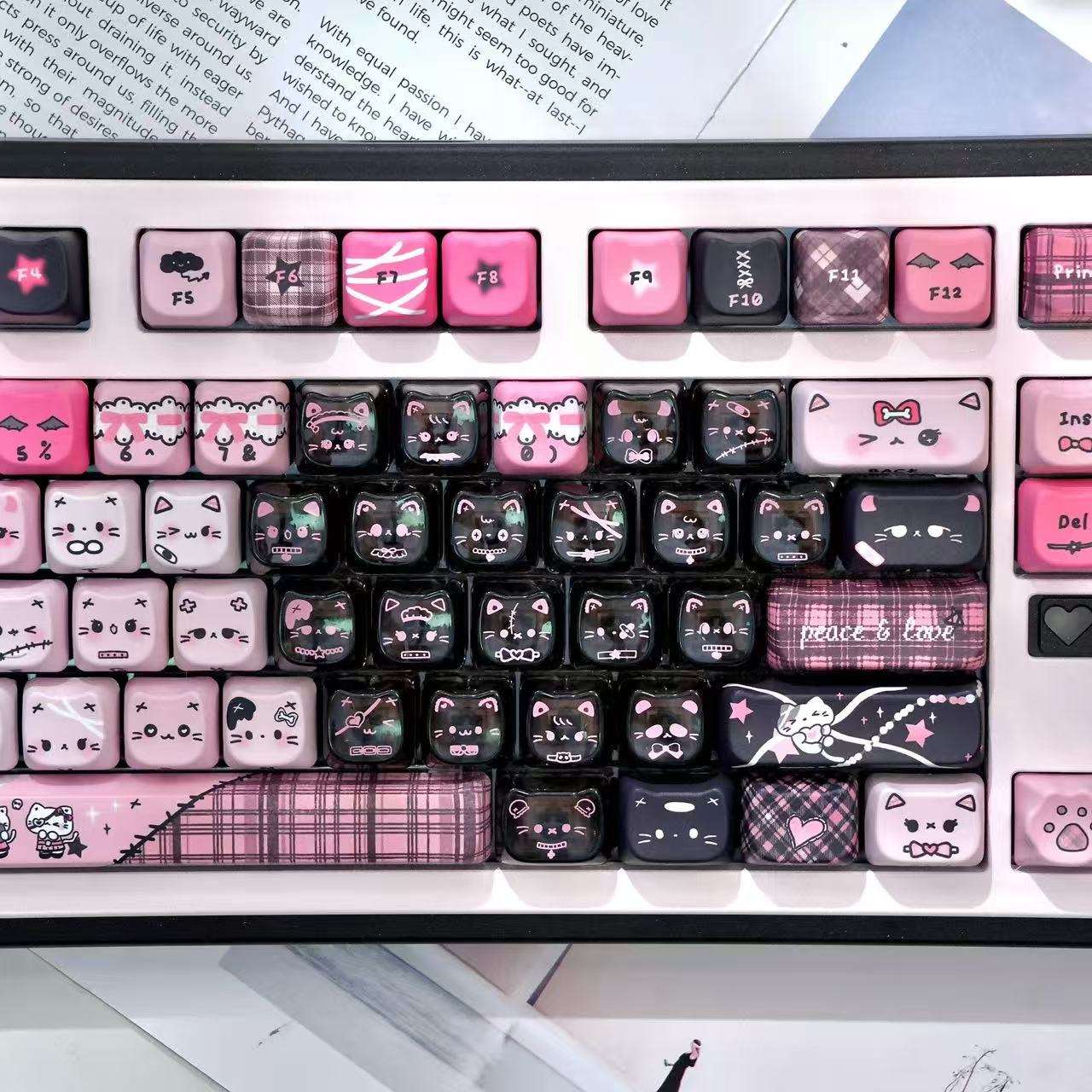 MAO Profile Transparent Heart Keycap Add-on Set – 21 Keys Cute Custom Keyboard Kit