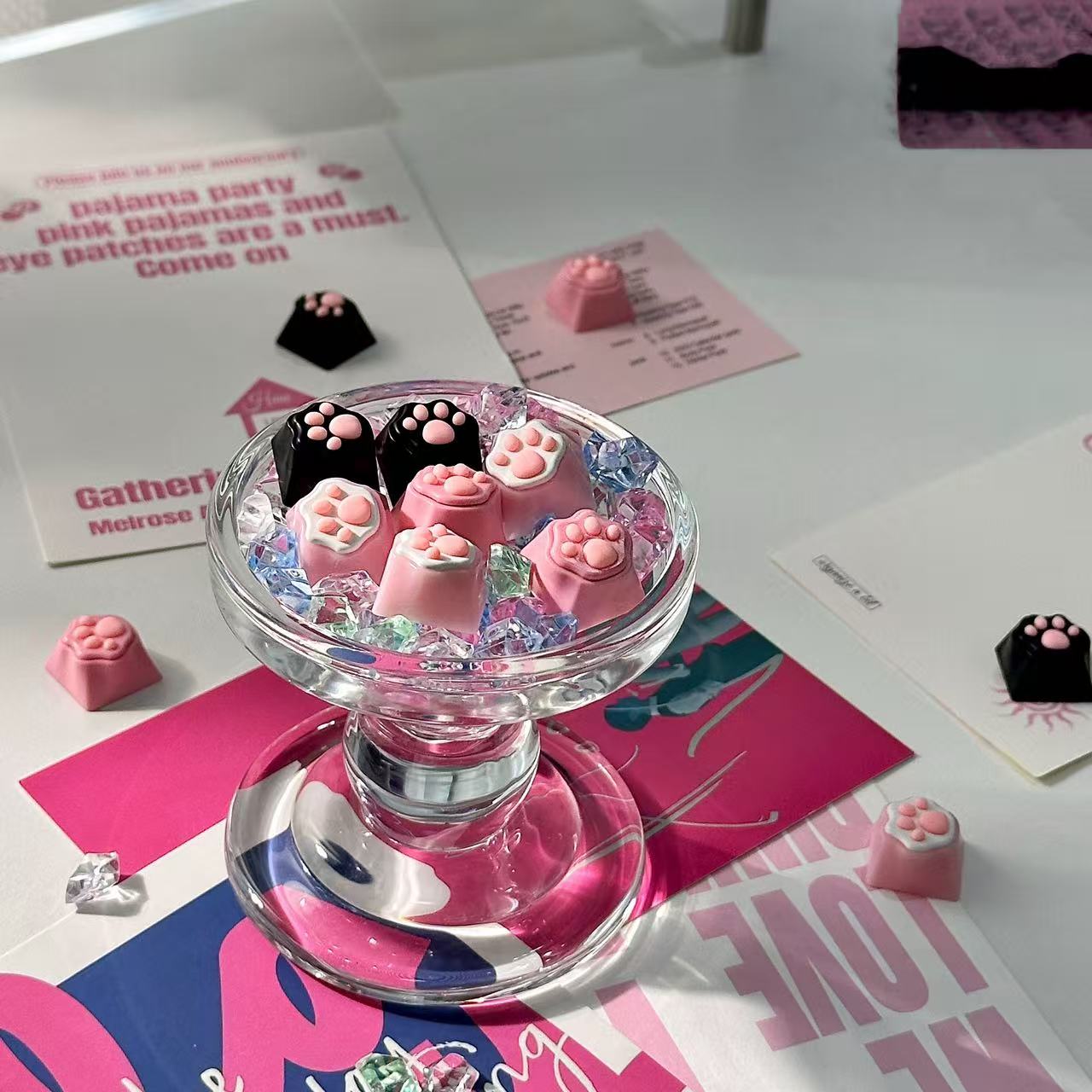 cute decorative cat paw keycaps for mechanical keyboard