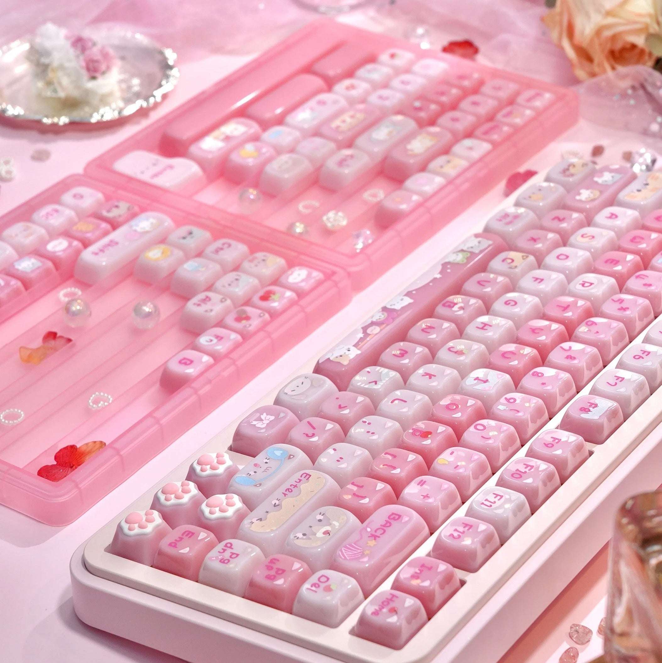 kawaii pudding cat keycaps on mechanical keyboard semi-transparent pudding mao rgb glow pastel pink setup 2025