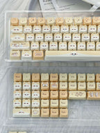 kawaii pastel desk setup pudding meow berry meow keycaps MAO cat ear PBT pink aesthetic 2026