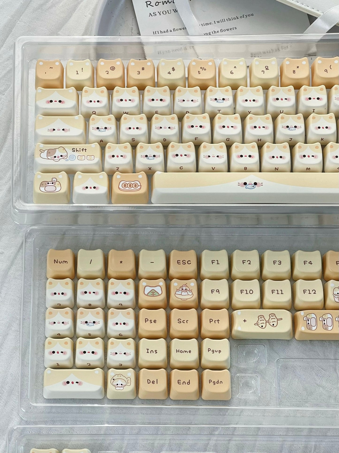 kawaii pastel desk setup pudding meow berry meow keycaps MAO cat ear PBT pink aesthetic 2026