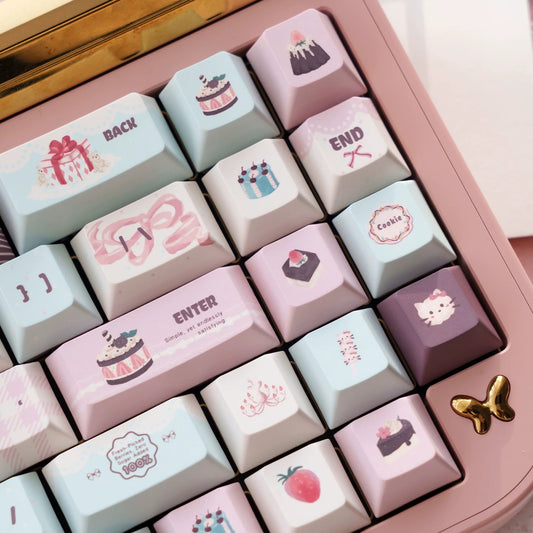 Velvet Strawberry Keycap Set - PBT Dye-Sub & Frosted PC Novelties - MOA/Cherry Profile