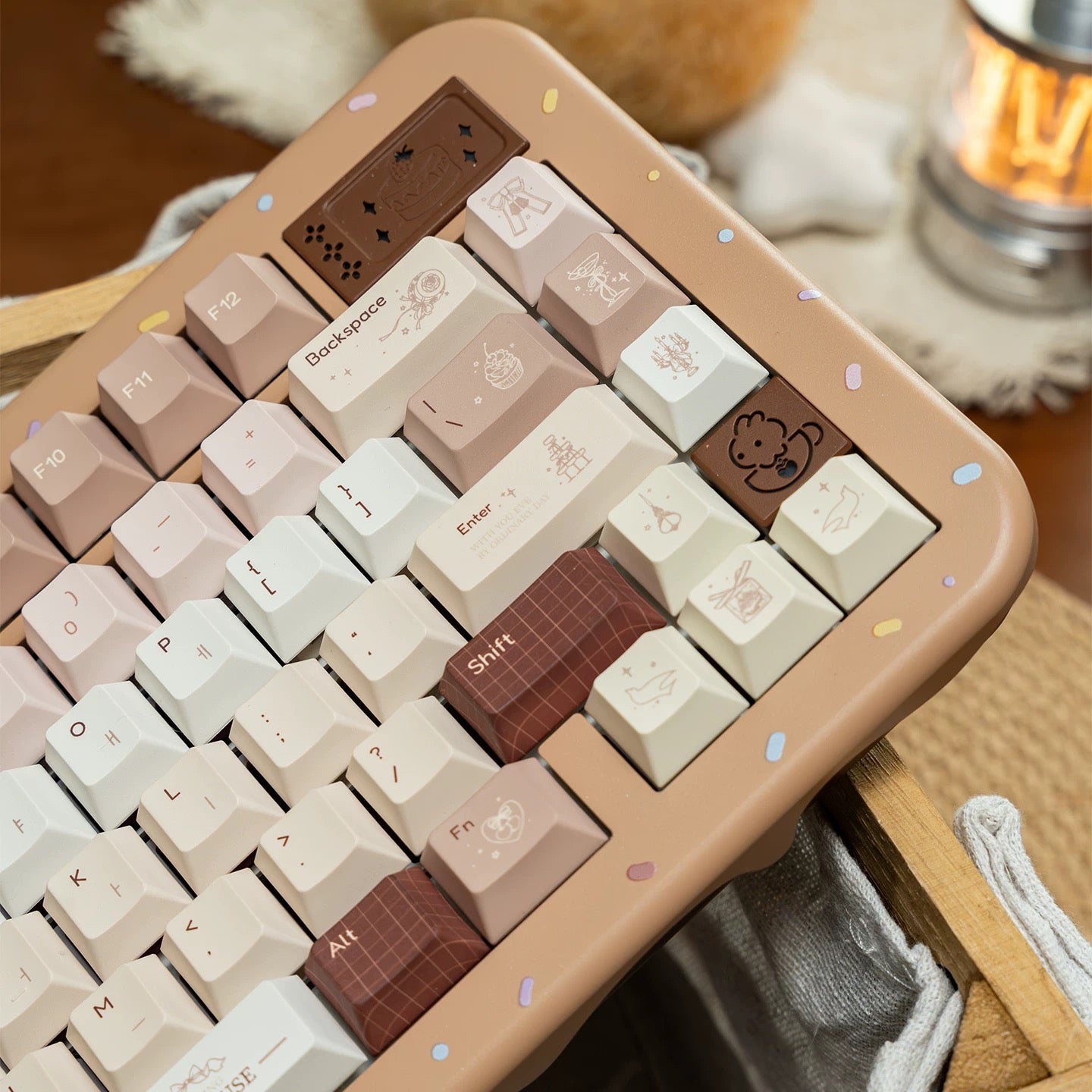Caramel Isle Maillard style mechanical keyboard with warm brown and cream gradient keycaps