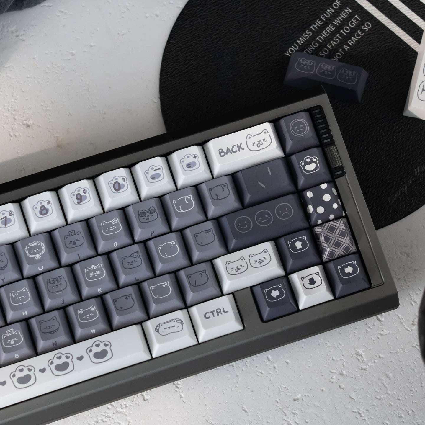 Moody Kitten PBT keycaps with five-sided dye-sublimation cat faces