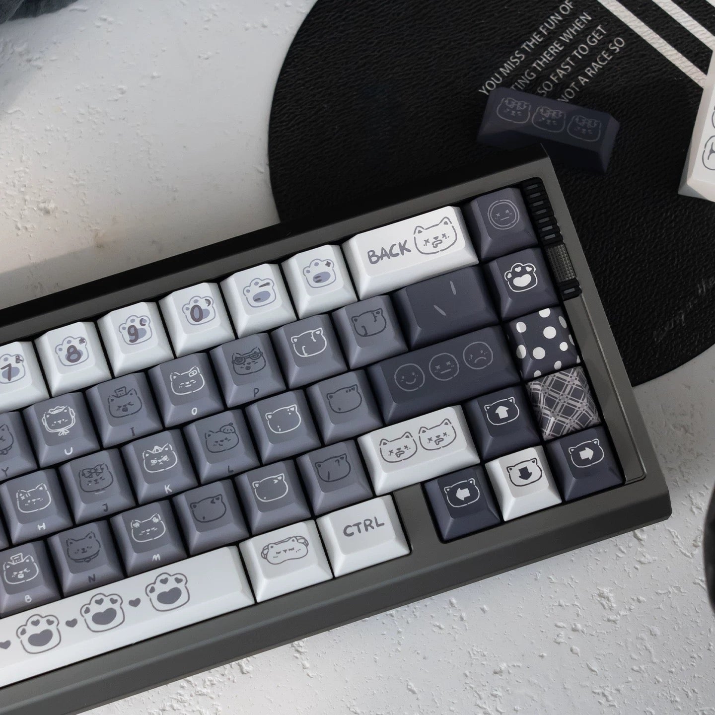 Moody Kitten PBT keycaps with five-sided dye-sublimation cat faces