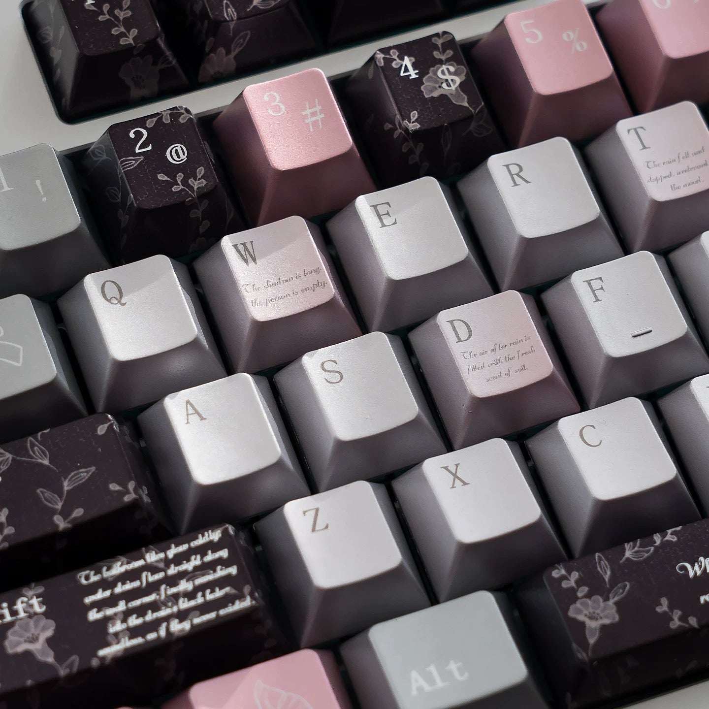 Black Veil, Pink Cheeks Aesthetic Keycaps - Metallic Edition | Sweet Gothic PBT Keycaps for Custom Keyboards