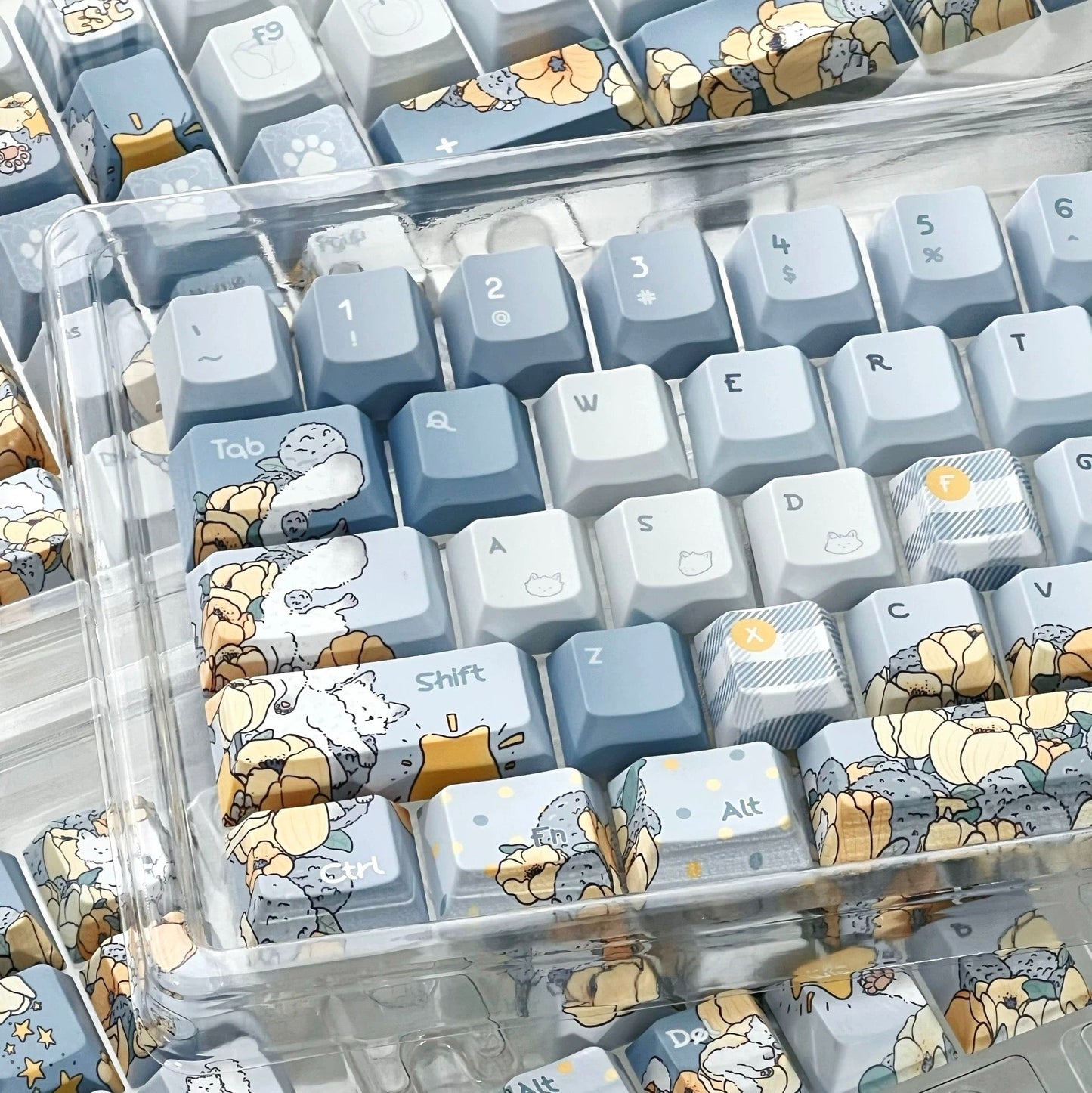 Fox of Dandelion Wind PBT Keycaps (Cherry & SOA Profile) | ARKTCAT