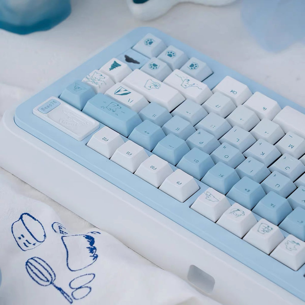 Polar Bear Keycaps Set – Gradient Blue & White PBT Dye-Sub, OEM Profile