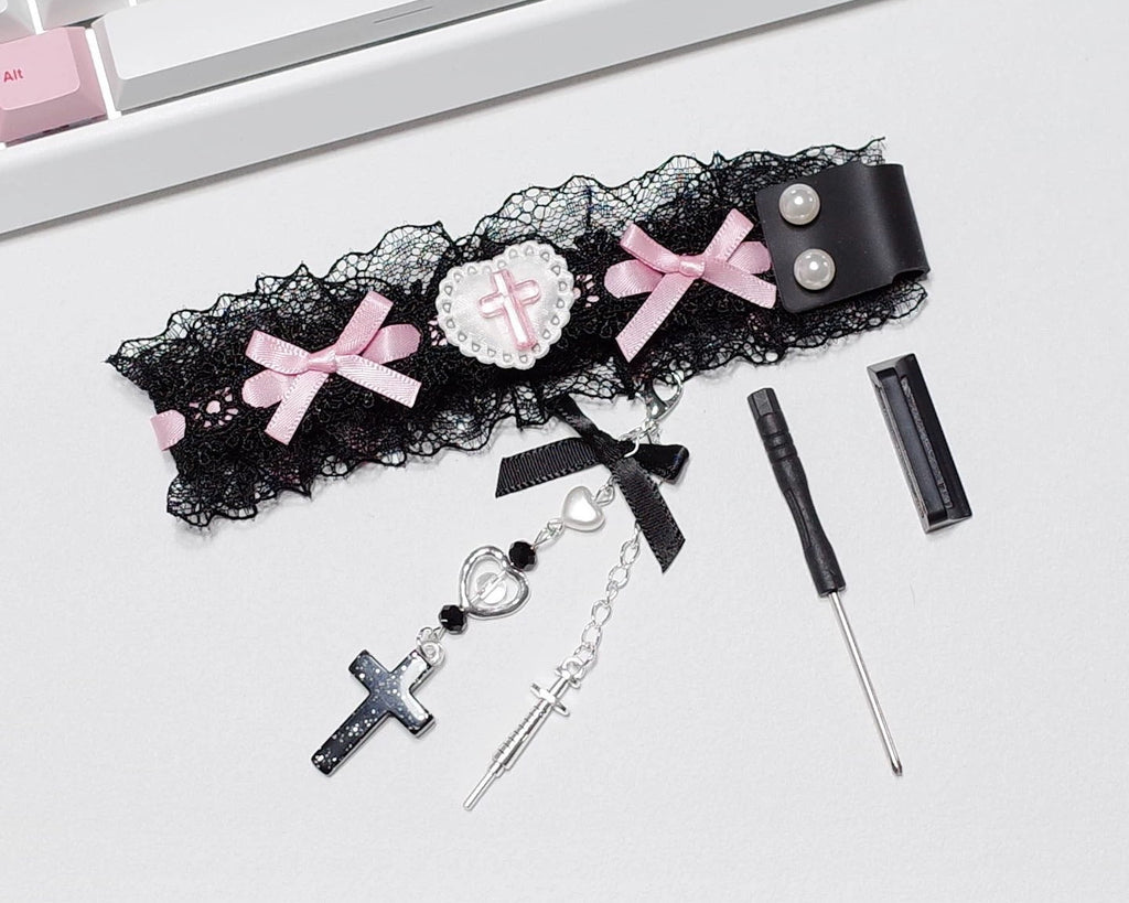 Lace Keyboard Strap with Charms – Cute Decorative Ribbon for Wooting / Made68 / ATK / 60% Keyboards