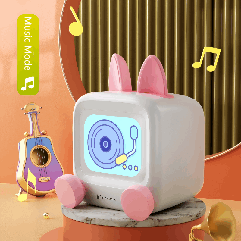 Small intelligent robot TV, high technology, new trend. It can be used to listen to music, check stock event reminders. View the album