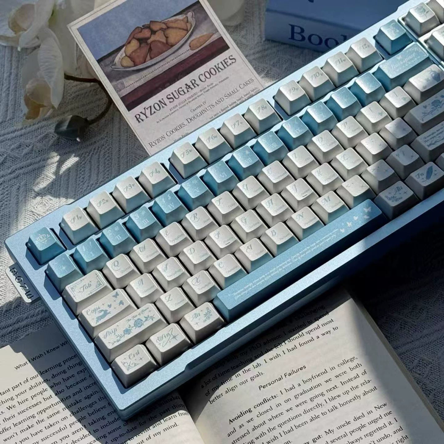 Butterfly Lovers Pearlescent Keycap Set - 121-Key PBT Dye-Sub | Arktcat x U're