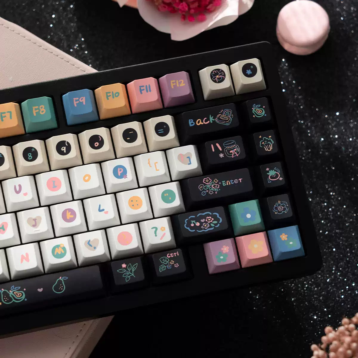 Sweet Cheese Pastry Keycaps Set – 152 Keys Rainbow Pastel PBT Dye-Sub, OEM Profile