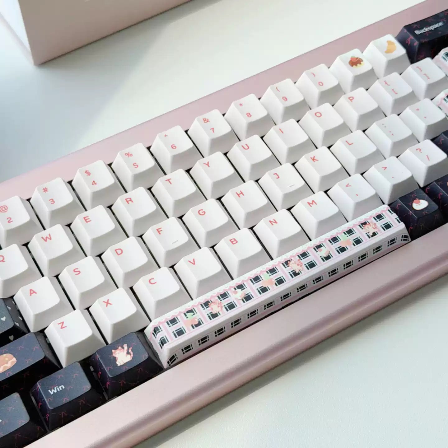 Cute Cat Party Keycap Set – Dark Navy & White PBT Five-Side Dye-Sublimation Keycaps (Cherry Profile)