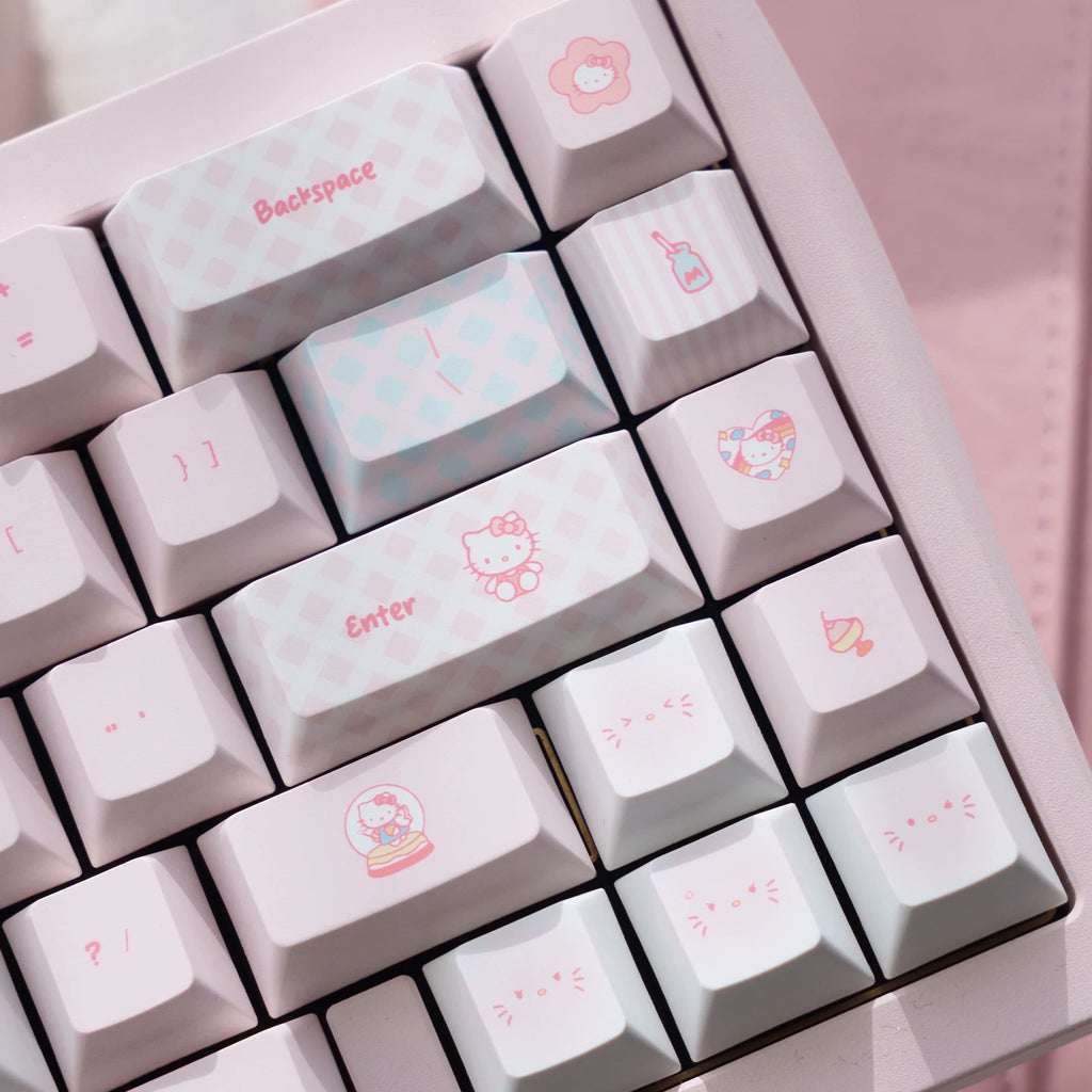 Kawaii Hello Kitty Pastel Pink Keycap Set – PBT Dye-Sublimation & Translucent Frosted PC Novelties (Cherry Profile)