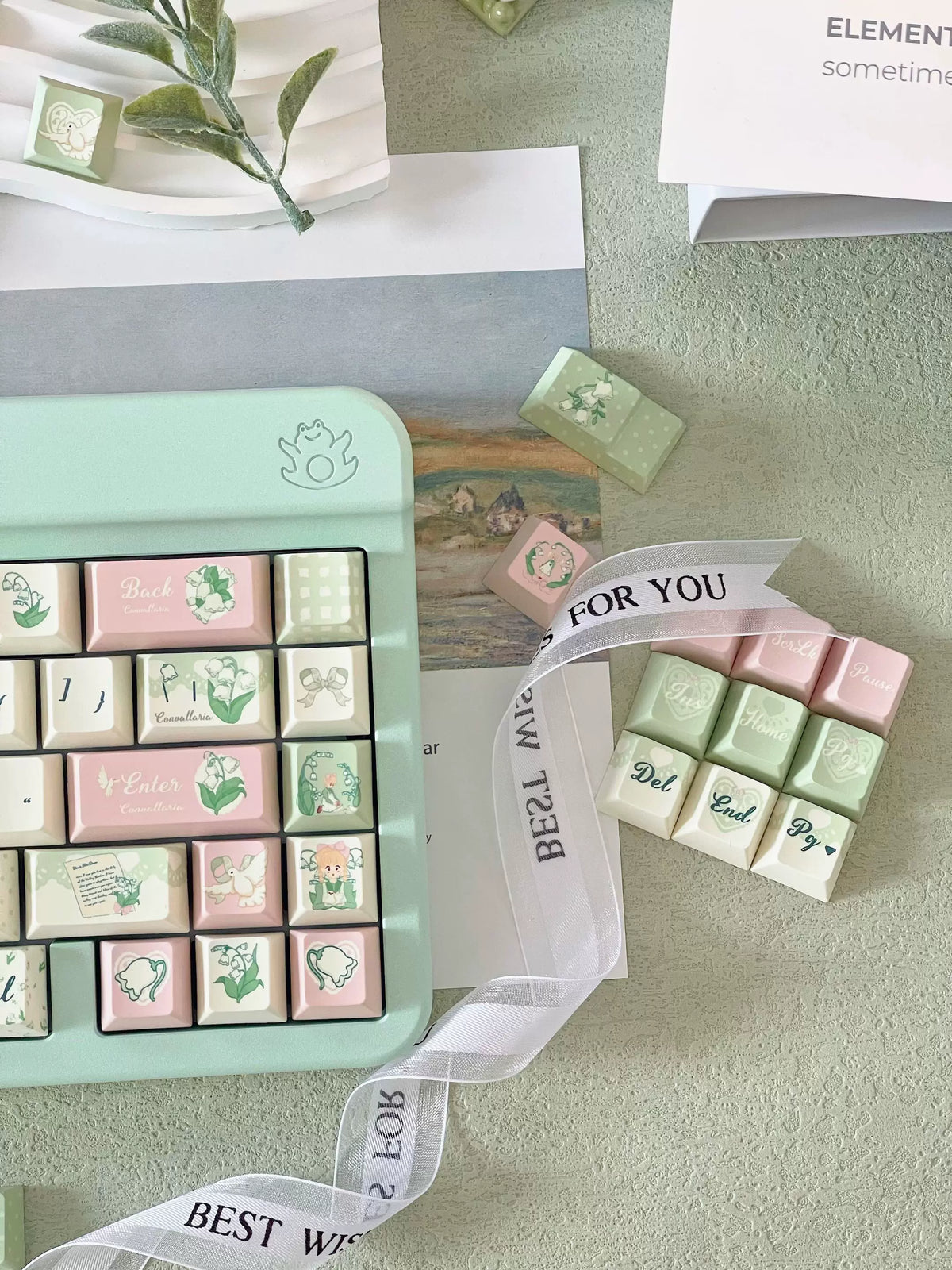Lily of the Valley Keycap Set | Pastoral Sage Green PBT Cherry Profile Keycaps | 131 Keys