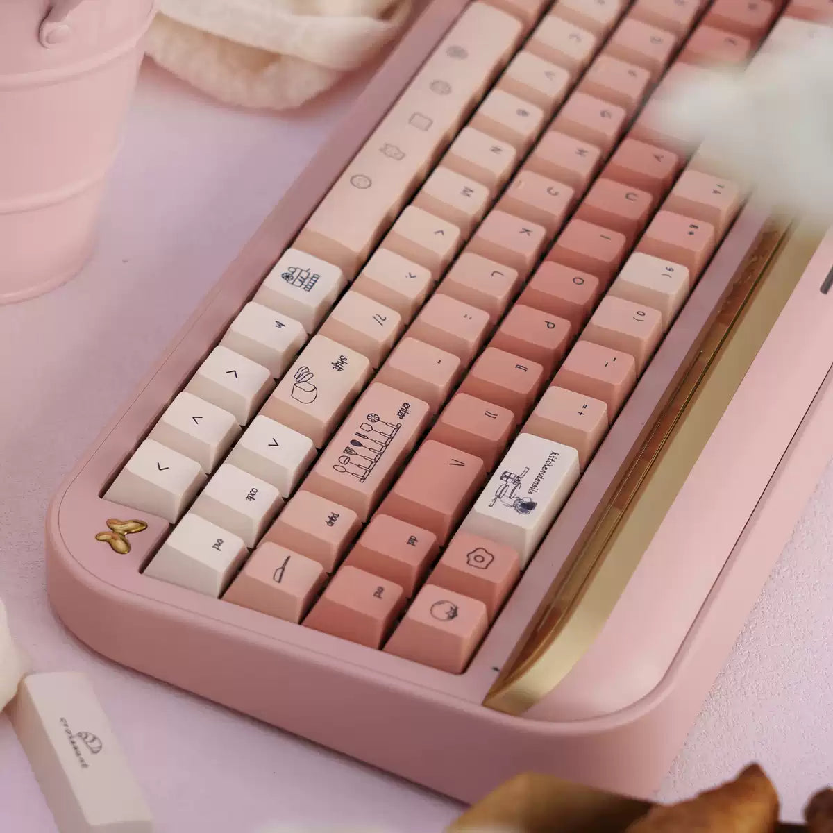 COOKING GIRL PINK GRADIENT PBT DYE-SUB KEYCAP SET - CHERRY PROFILE | ARKTCAT x BEEFUN