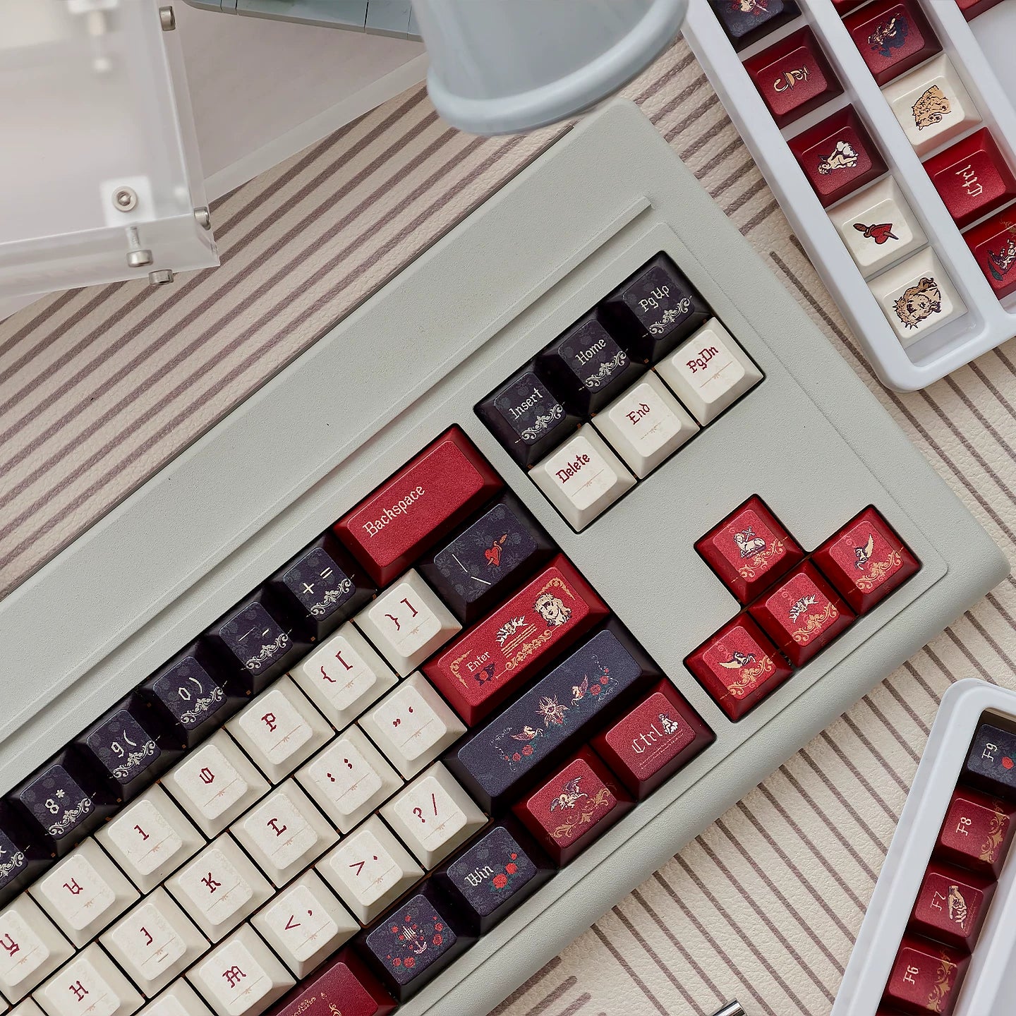 Crown of Thorns Baroque Keycap Set - 121-Key PBT Dye-Sub | Arktcat x U're