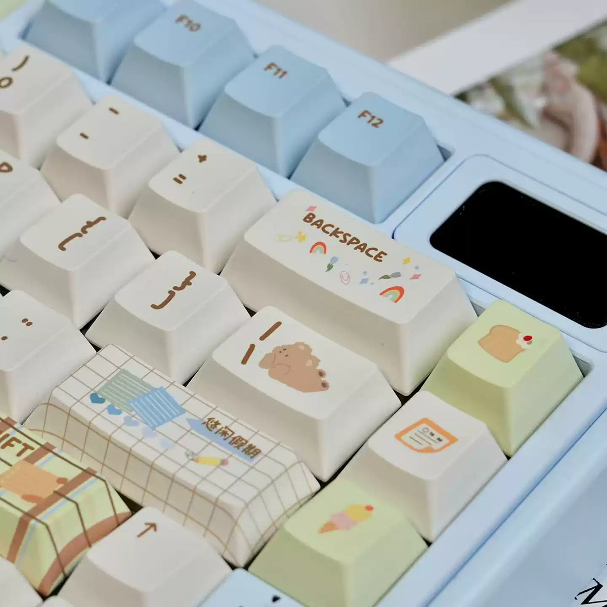 LEISURELY HOLIDAY PASTEL PBT DYE-SUB KEYCAP SET - CHERRY PROFILE | ARKTCAT x U're