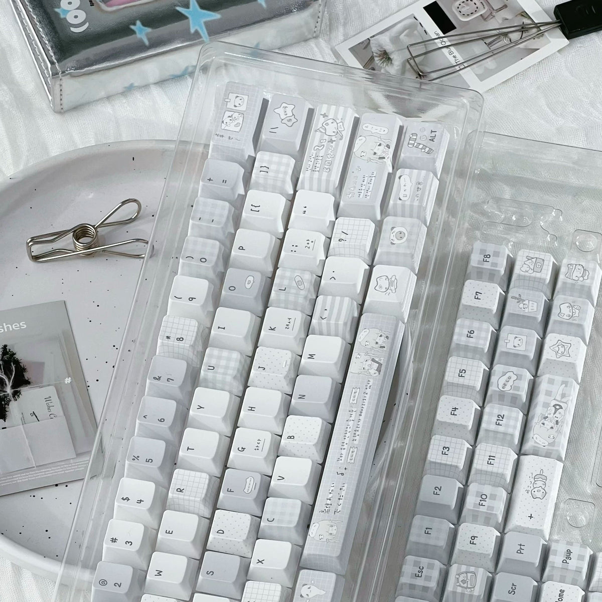 INSOMNIA KAWAII BLUE & WHITE PBT KEYCAP SET - 131 KEYS | ARKTCAT