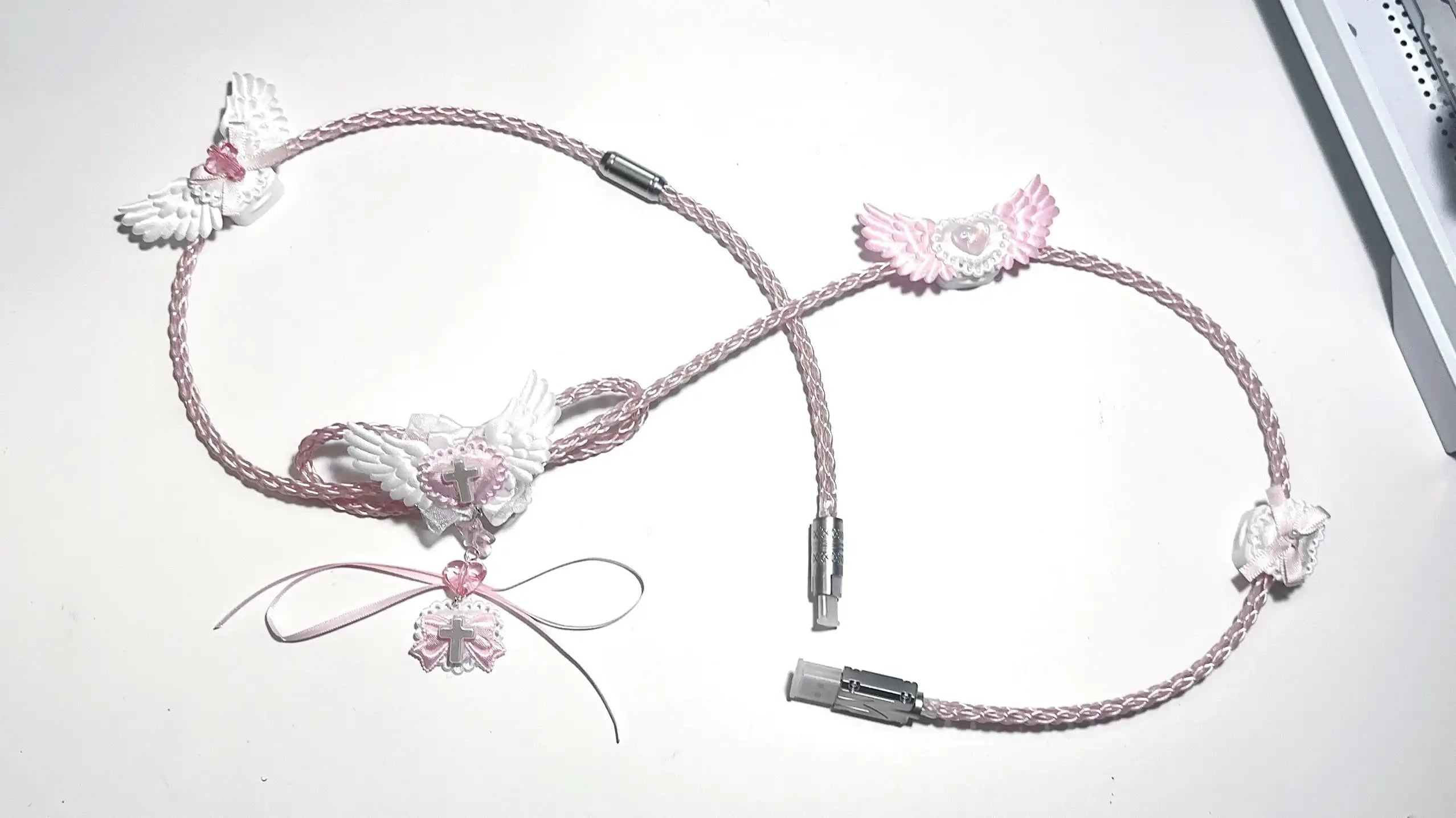 Angel Wings Handcrafted Luminous 8K Polling Rate Keyboard Cable | ARKTCAT