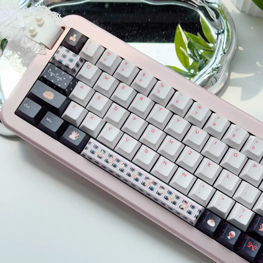 Cute Cat Party Keycap Set – Dark Navy & White PBT Five-Side Dye-Sublimation Keycaps (Cherry Profile)